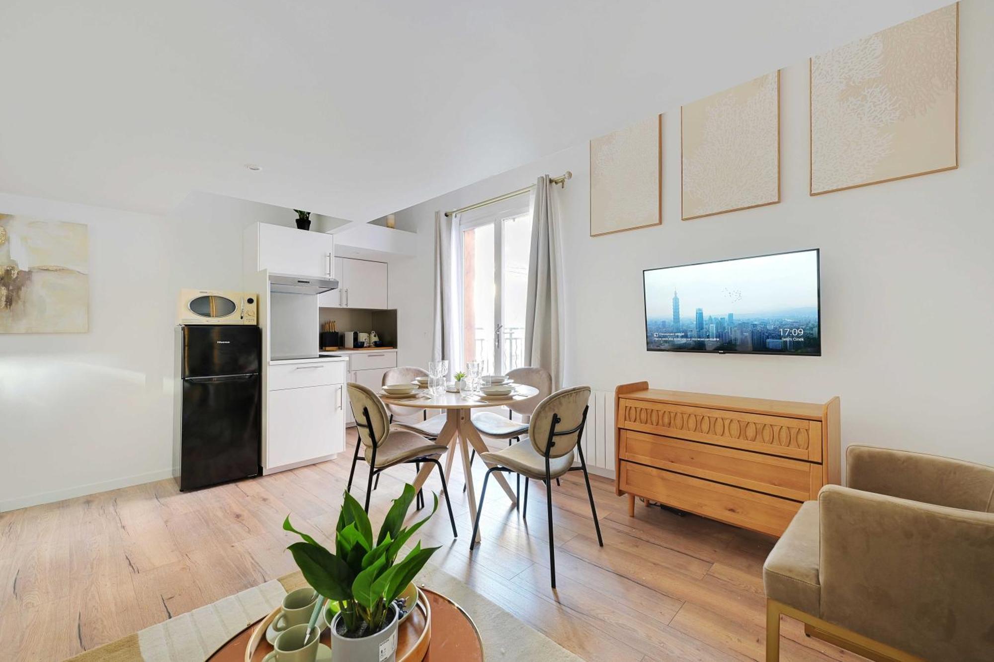 Residence A Proximite De Paris Le Kremlin-Bicetre Bagian luar foto